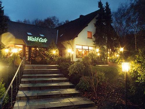 בון Wald-Cafe Hotel-Restaurant מראה חיצוני תמונה